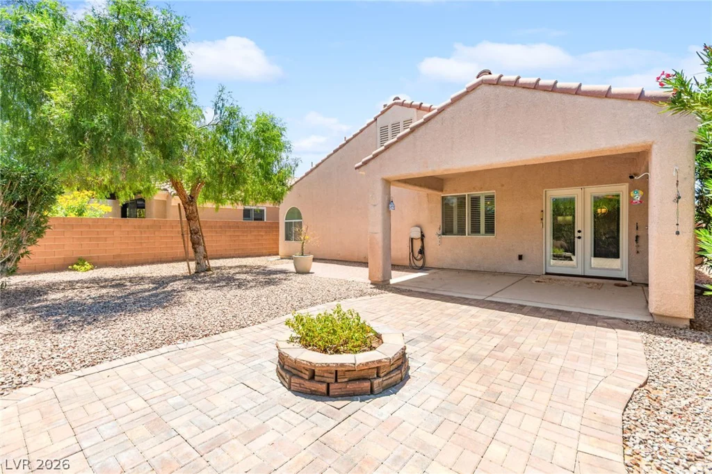 8156 Waltons Mill, Las Vegas, NV 89131