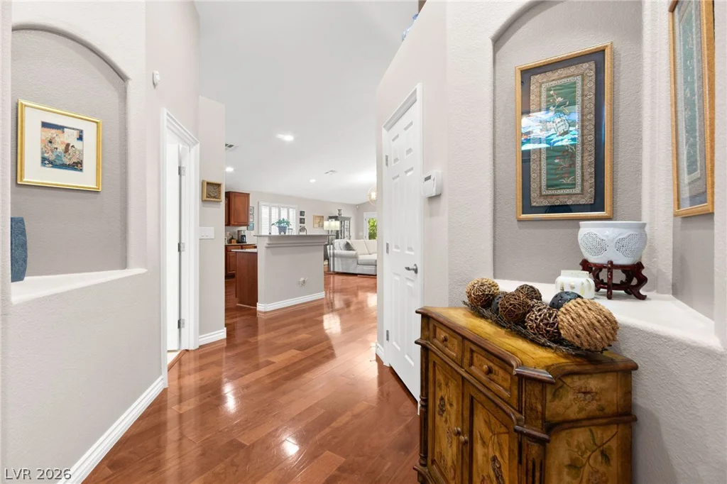 8156 Waltons Mill, Las Vegas, NV 89131
