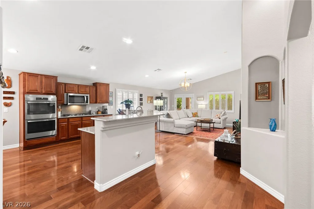 8156 Waltons Mill, Las Vegas, NV 89131