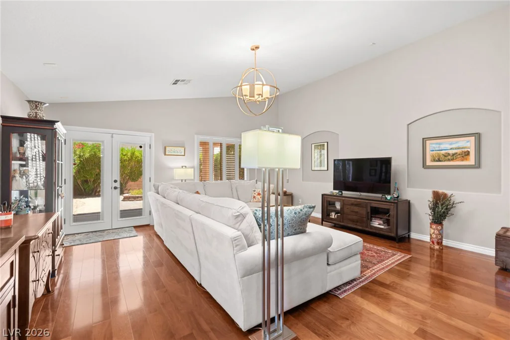 8156 Waltons Mill, Las Vegas, NV 89131