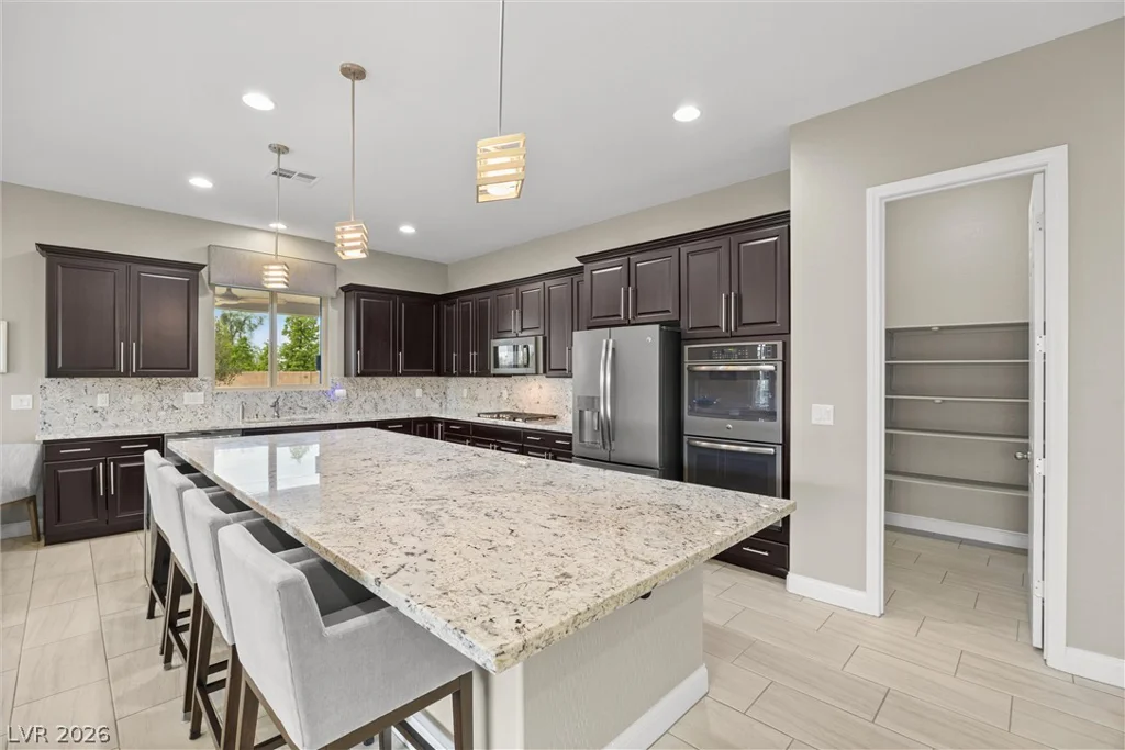 6820 Velvet Snow, Las Vegas, NV 89149