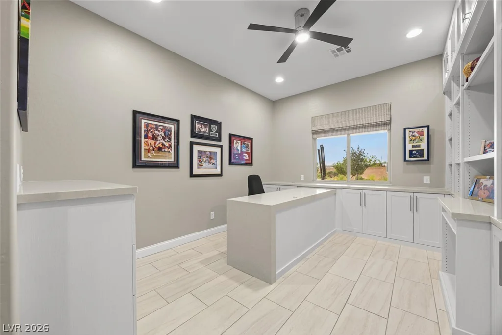 6820 Velvet Snow, Las Vegas, NV 89149