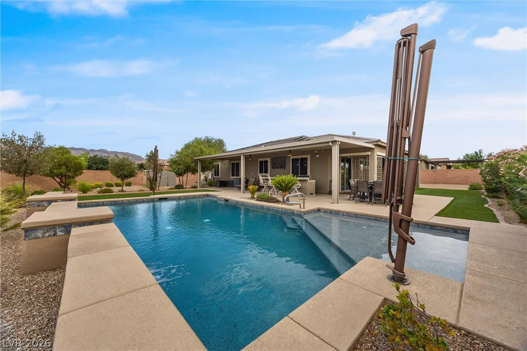 6820 Velvet Snow, Las Vegas, NV 89149