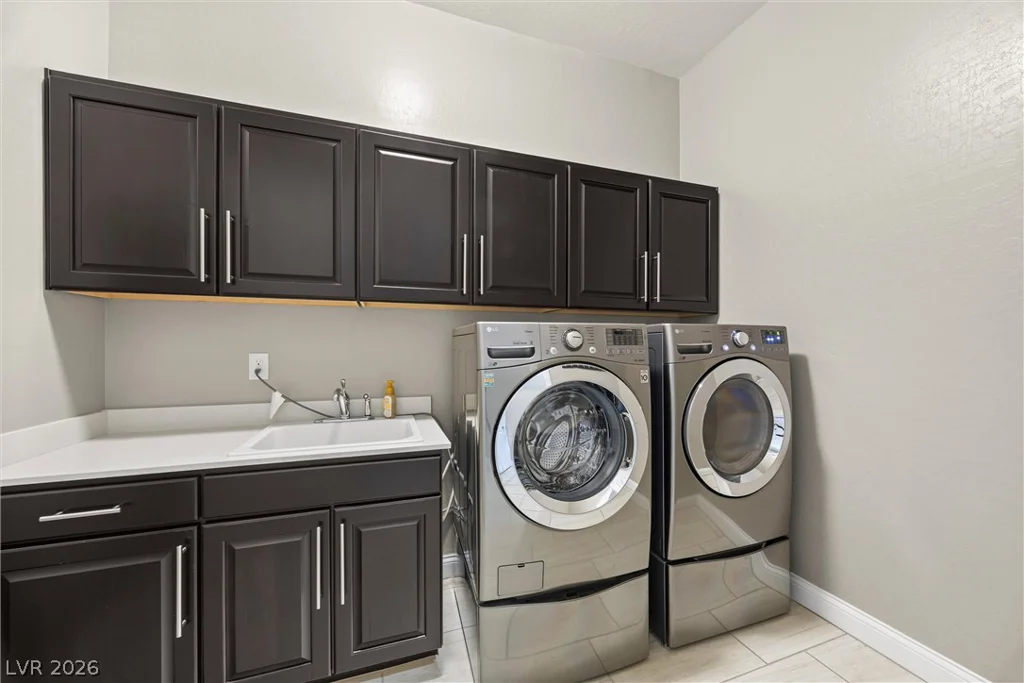 6820 Velvet Snow, Las Vegas, NV 89149