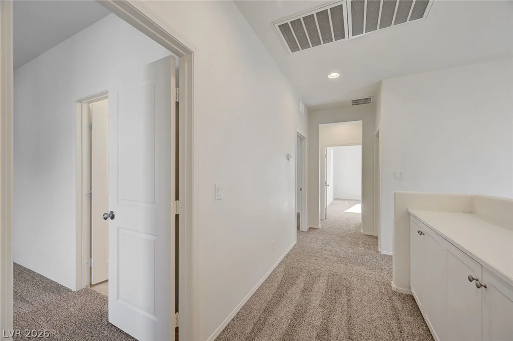 5831 Sleepy Willow, Las Vegas, NV 89148