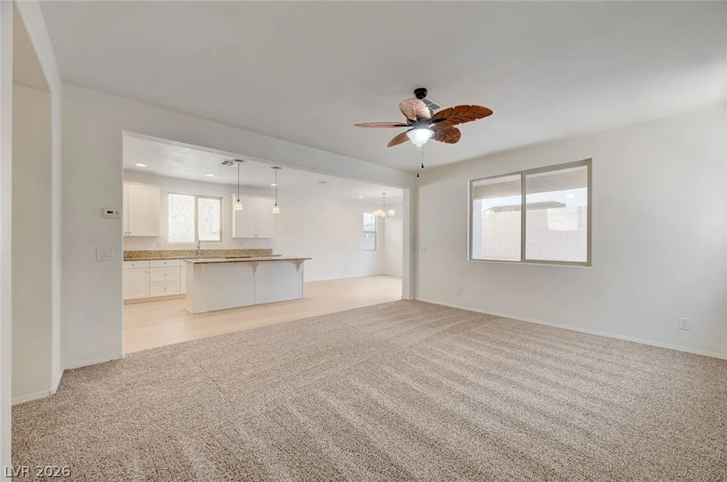 5831 Sleepy Willow, Las Vegas, NV 89148