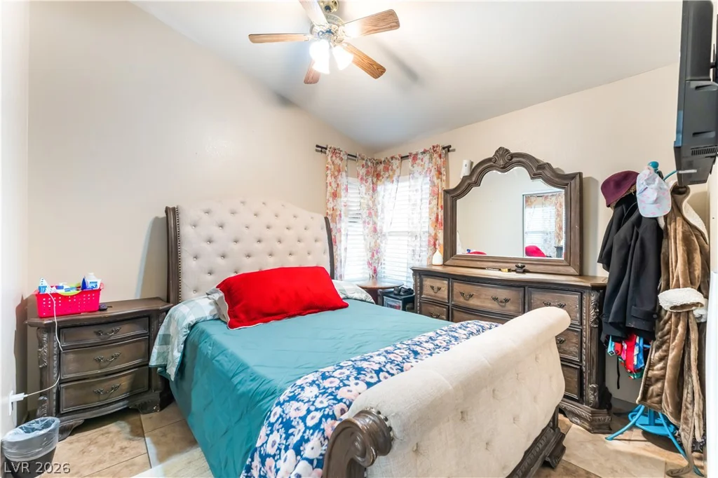 1889 Cane Hill, Las Vegas, NV 89142