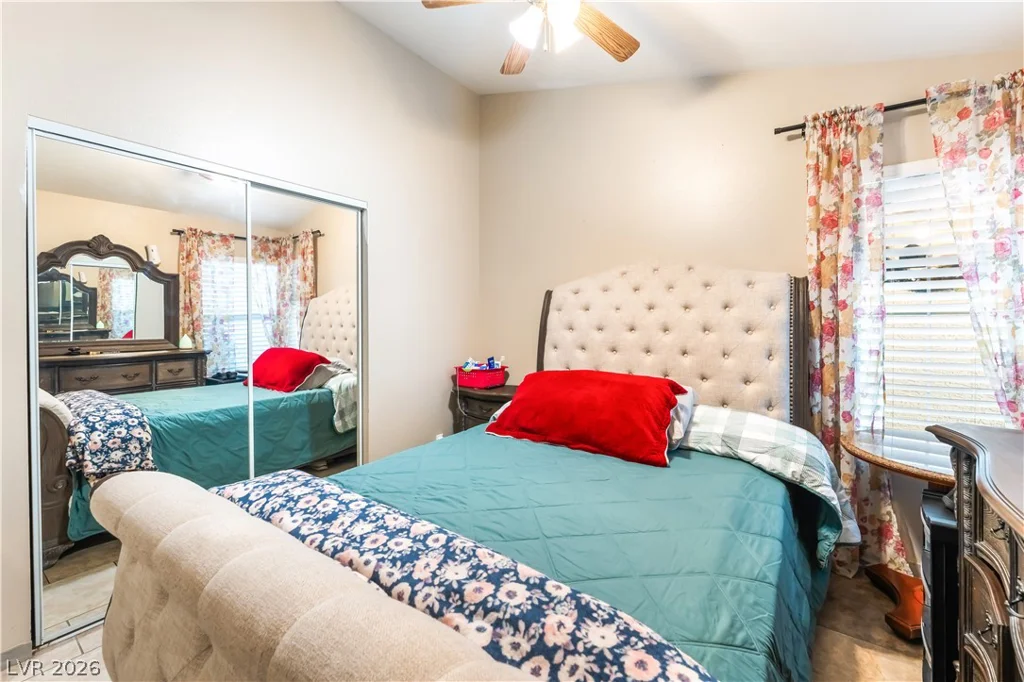 1889 Cane Hill, Las Vegas, NV 89142