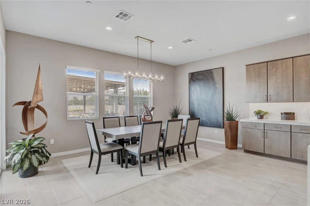 5702 Kings Bluff, Las Vegas, NV 89131