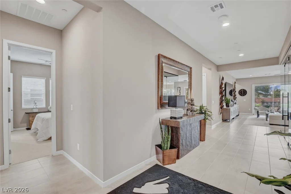 5702 Kings Bluff, Las Vegas, NV 89131