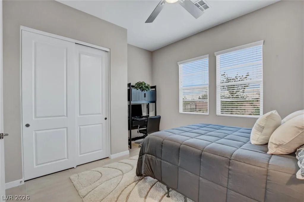 5702 Kings Bluff, Las Vegas, NV 89131