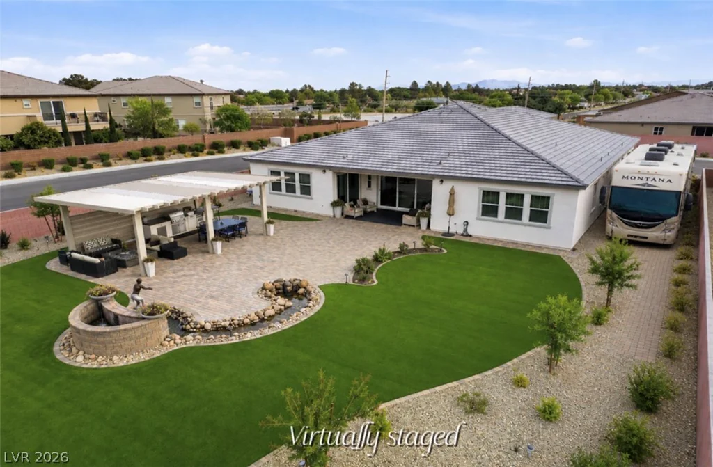 5702 Kings Bluff, Las Vegas, NV 89131