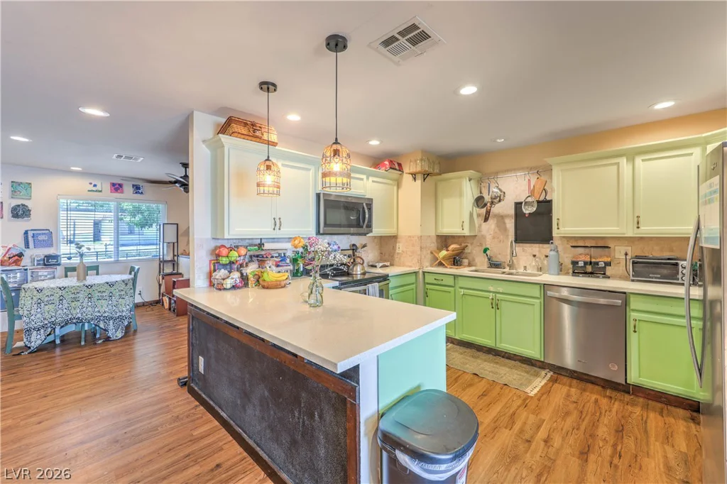 2116 Travis, North Las Vegas, NV 89030