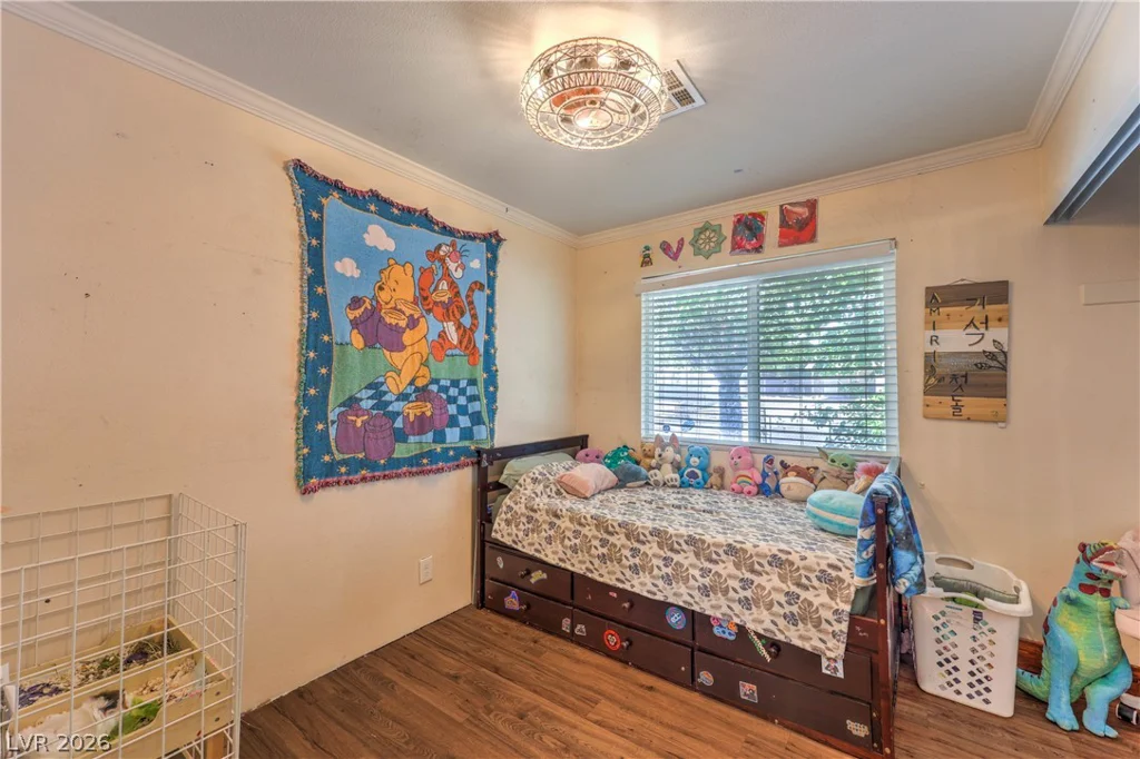 2116 Travis, North Las Vegas, NV 89030