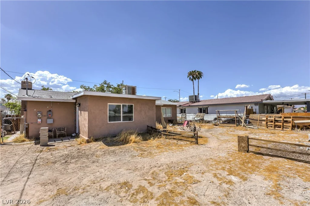 2116 Travis, North Las Vegas, NV 89030
