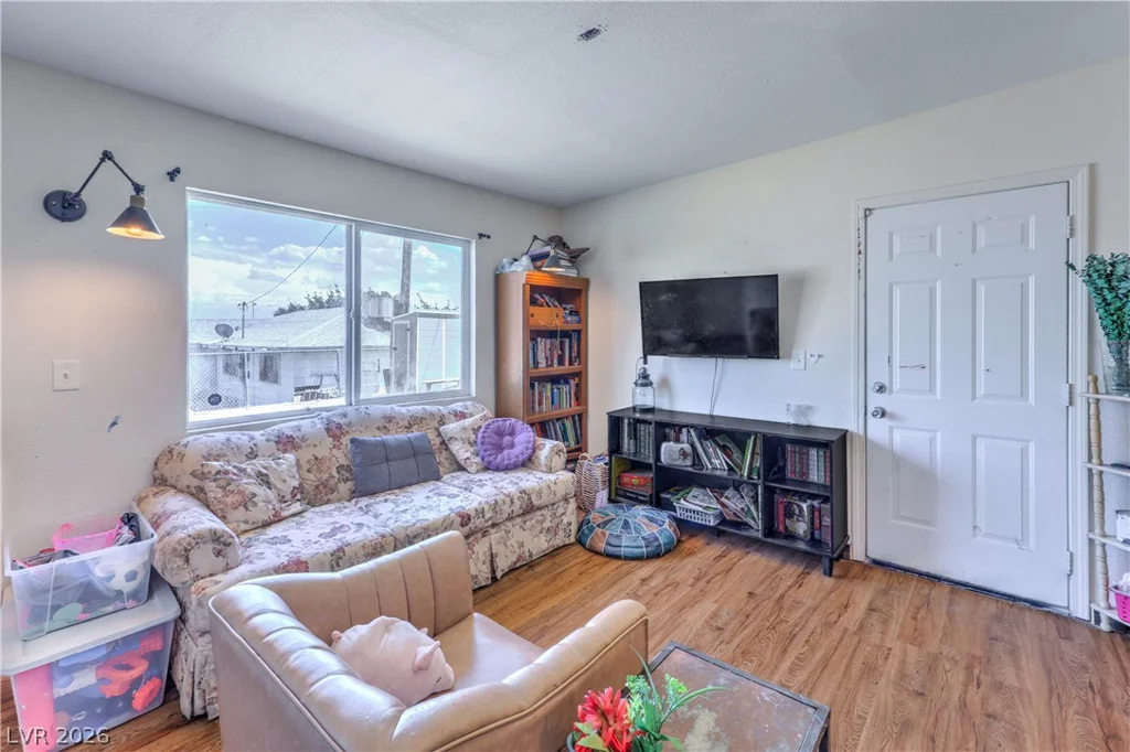 2116 Travis, North Las Vegas, NV 89030