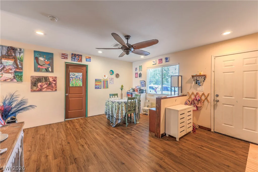 2116 Travis, North Las Vegas, NV 89030