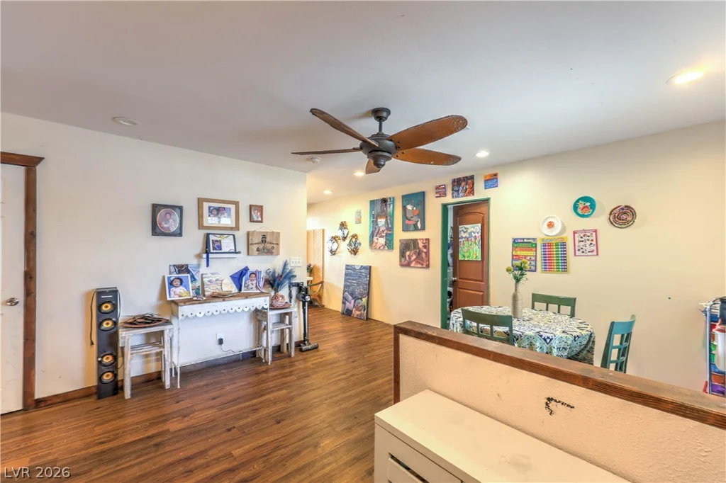 2116 Travis, North Las Vegas, NV 89030
