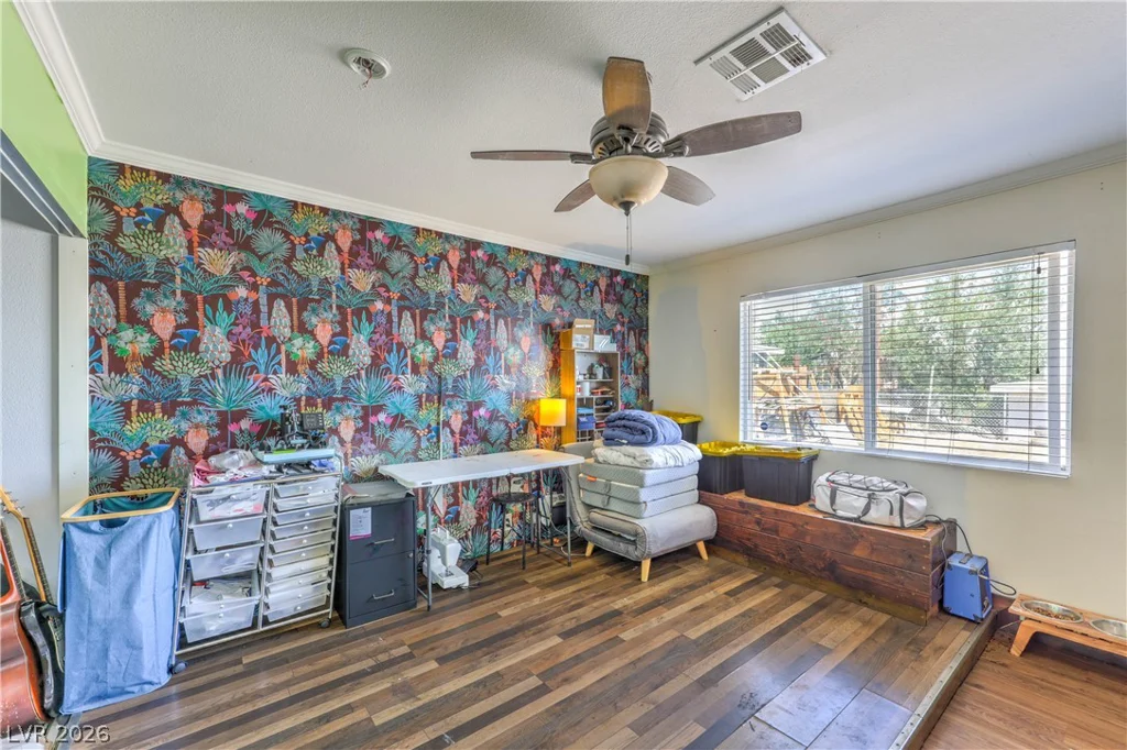 2116 Travis, North Las Vegas, NV 89030