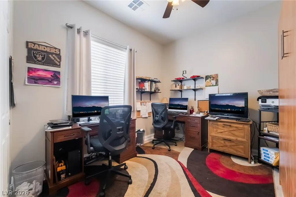 8651 Loretta Bay, Las Vegas, NV 89178