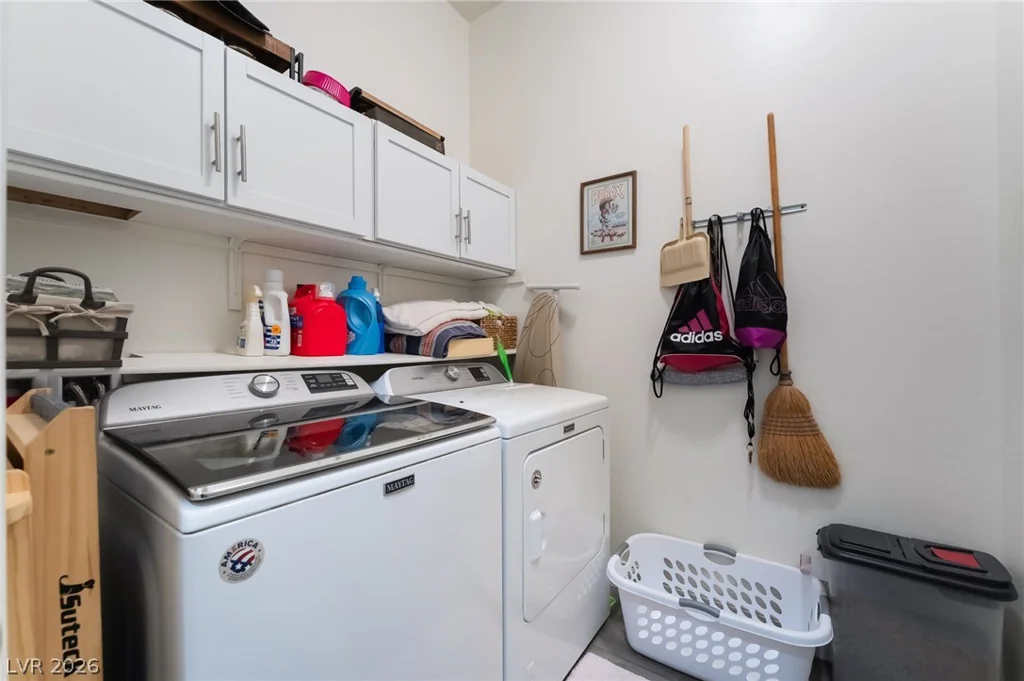 8651 Loretta Bay, Las Vegas, NV 89178