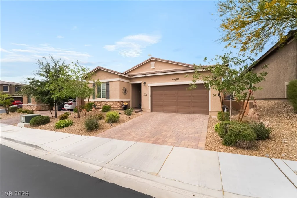8651 Loretta Bay, Las Vegas, NV 89178