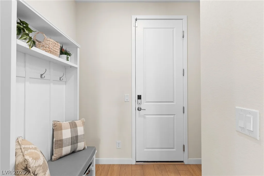10649 Valletta, Las Vegas, NV 89166