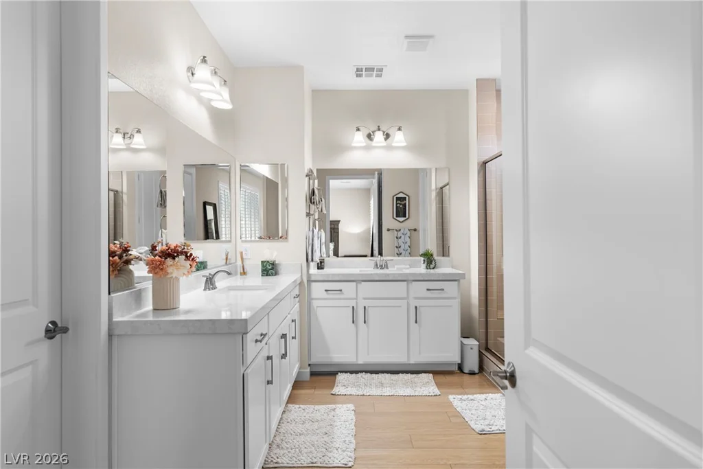 10649 Valletta, Las Vegas, NV 89166