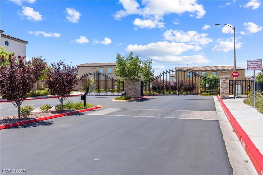 10649 Valletta, Las Vegas, NV 89166
