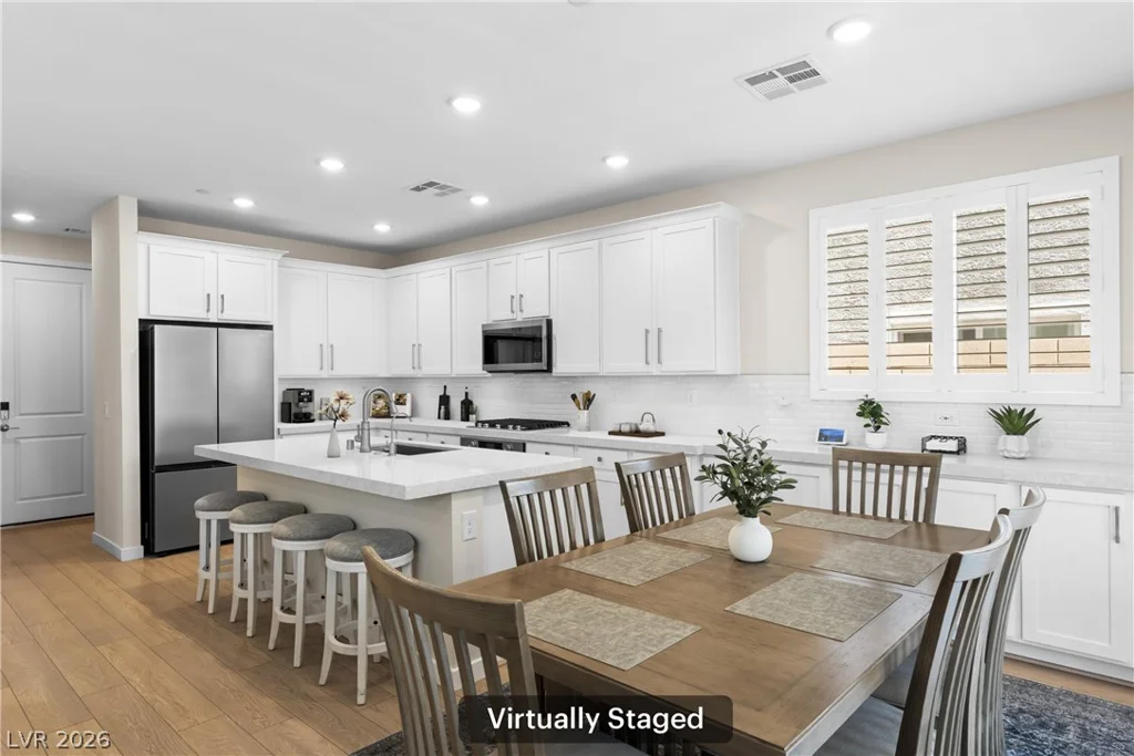 10649 Valletta, Las Vegas, NV 89166