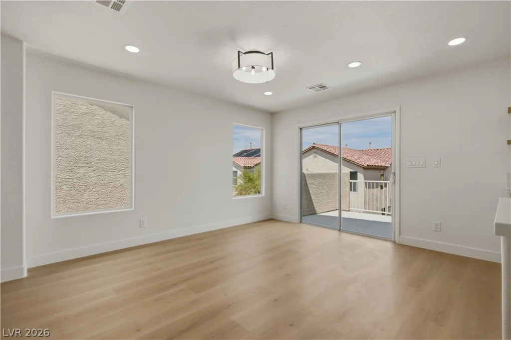 11680 Tierney Creek, Las Vegas, NV 89183