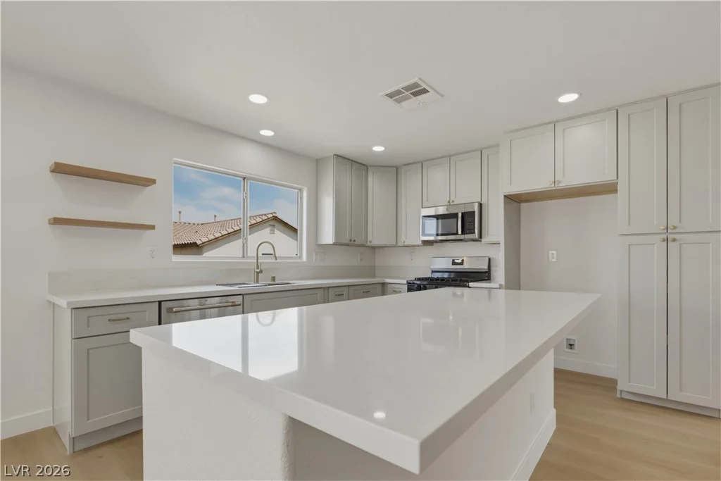 11680 Tierney Creek, Las Vegas, NV 89183
