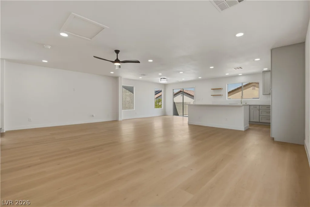 11680 Tierney Creek, Las Vegas, NV 89183