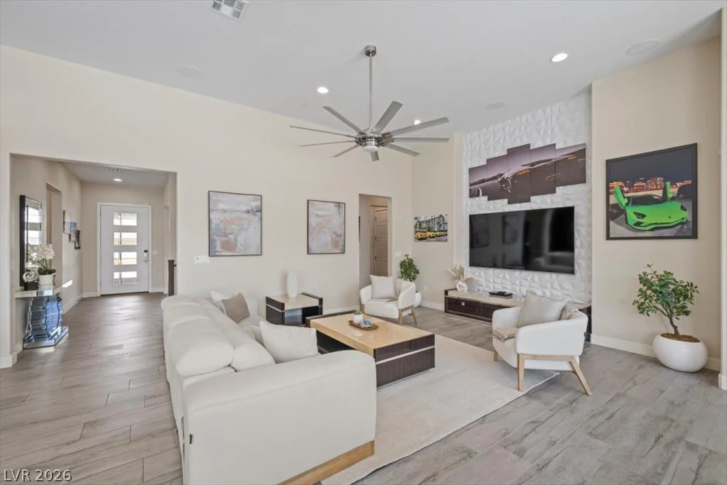8345 Mojave Creek, Las Vegas, NV 89113