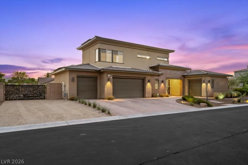 8345 Mojave Creek, Las Vegas, NV 89113