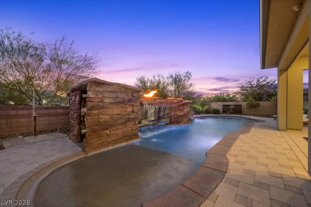 8345 Mojave Creek, Las Vegas, NV 89113