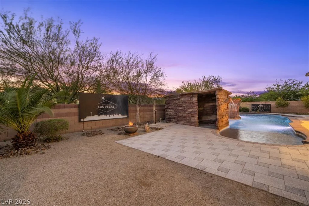 8345 Mojave Creek, Las Vegas, NV 89113