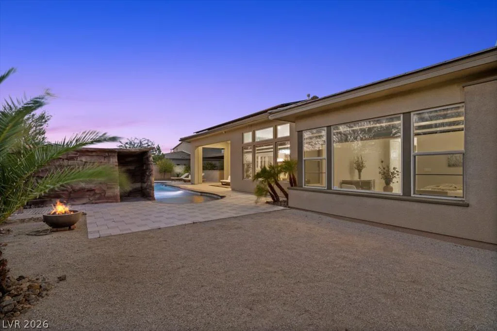 8345 Mojave Creek, Las Vegas, NV 89113