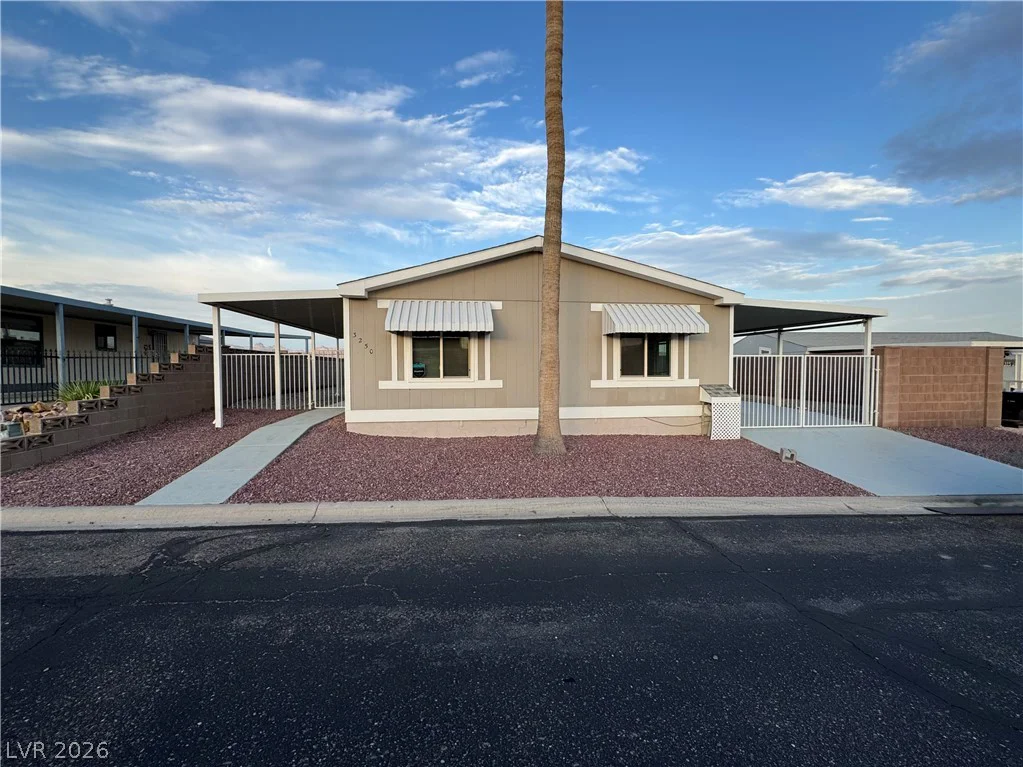 3250 Del Monte, Laughlin, NV 89029