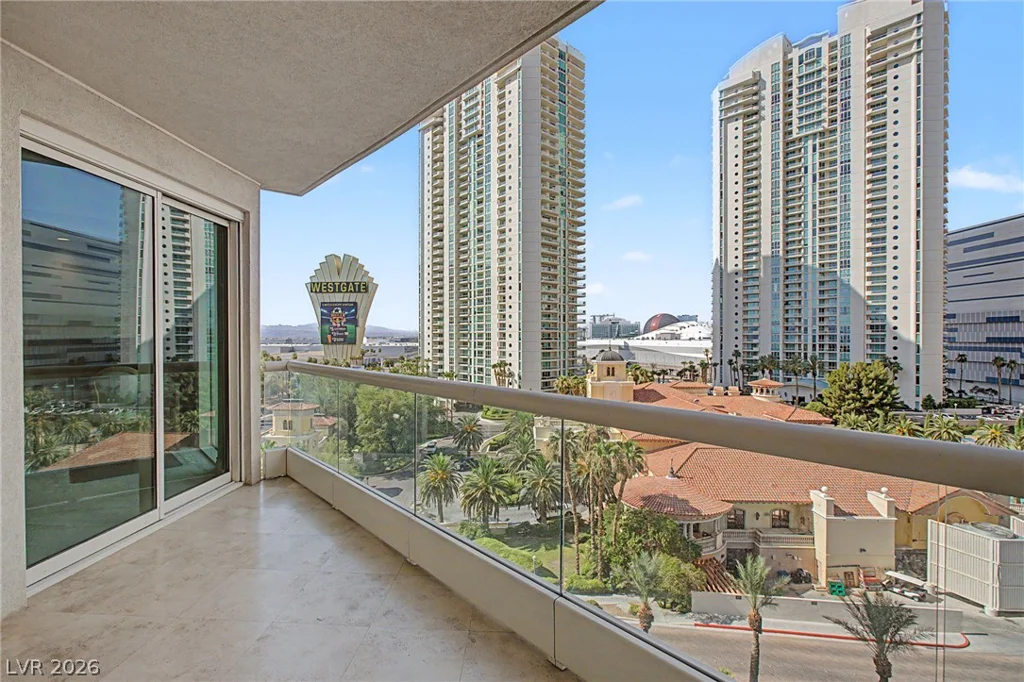 2777 Paradise, Las Vegas, NV 89109