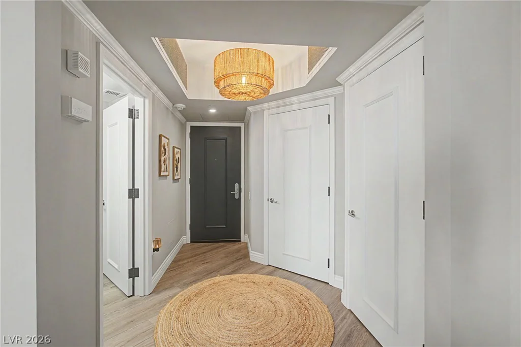 2777 Paradise, Las Vegas, NV 89109