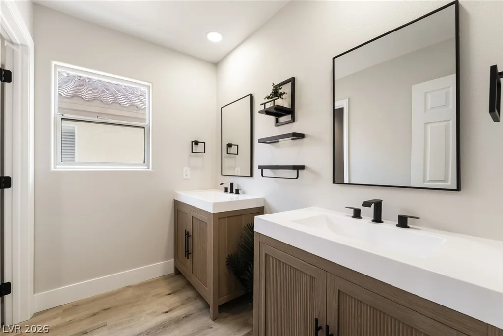 251 Crooked Tree, Las Vegas, NV 89148