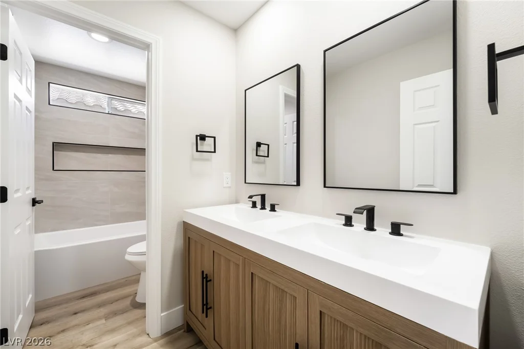 251 Crooked Tree, Las Vegas, NV 89148