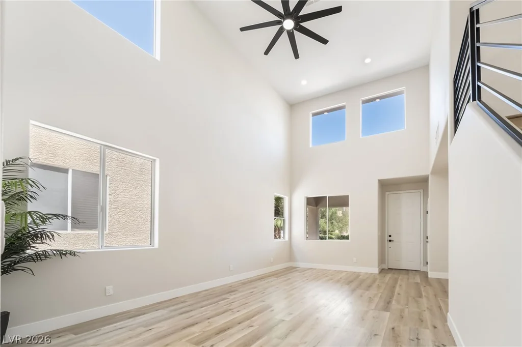 251 Crooked Tree, Las Vegas, NV 89148