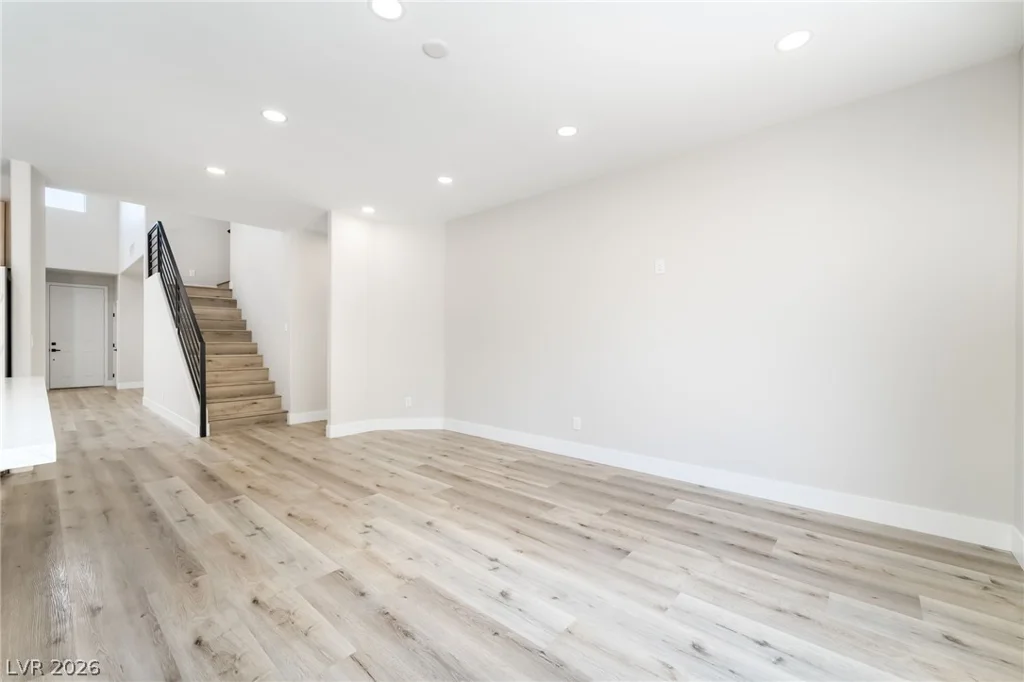251 Crooked Tree, Las Vegas, NV 89148