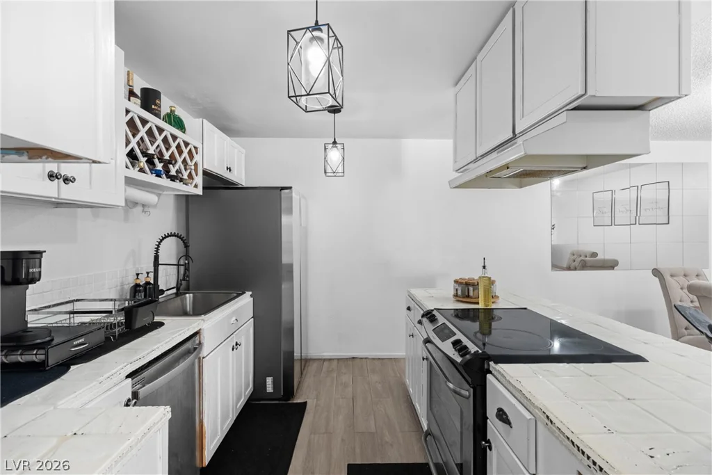 5077 Village, Las Vegas, NV 89142