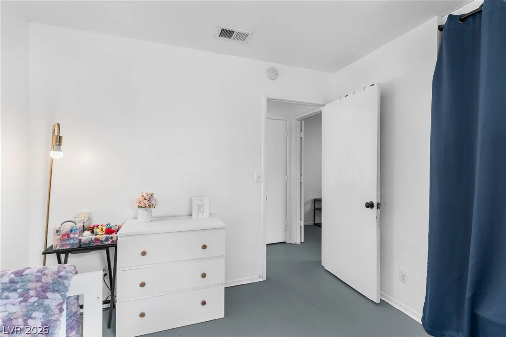 5077 Village, Las Vegas, NV 89142