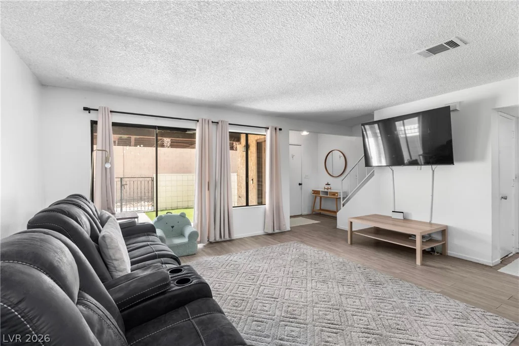 5077 Village, Las Vegas, NV 89142