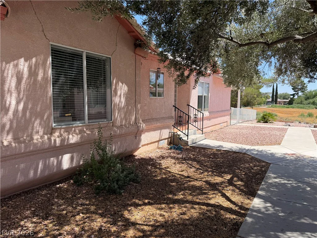 1021 Bourbon, Pahrump, NV 89048