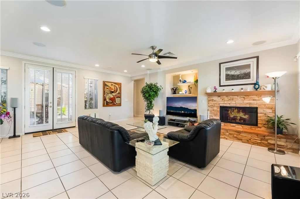 186 Uccello, Las Vegas, NV 89138